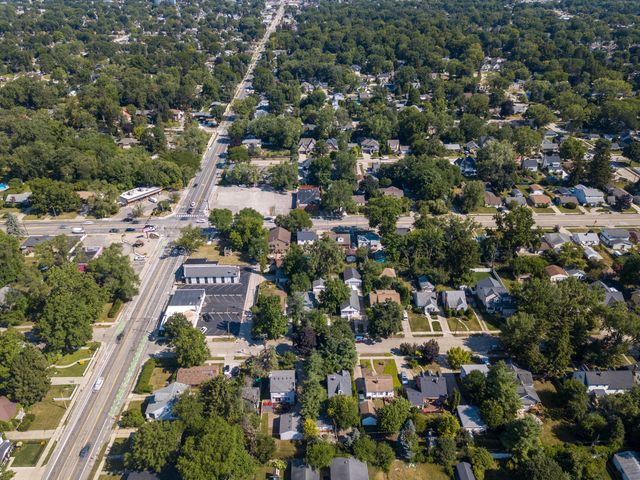 125 E Lawrence Avenue, Royal Oak City, MI 48073