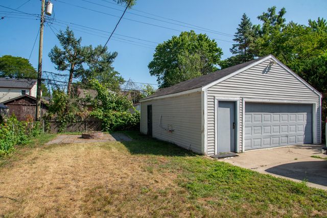 125 E Lawrence Avenue, Royal Oak City, MI 48073