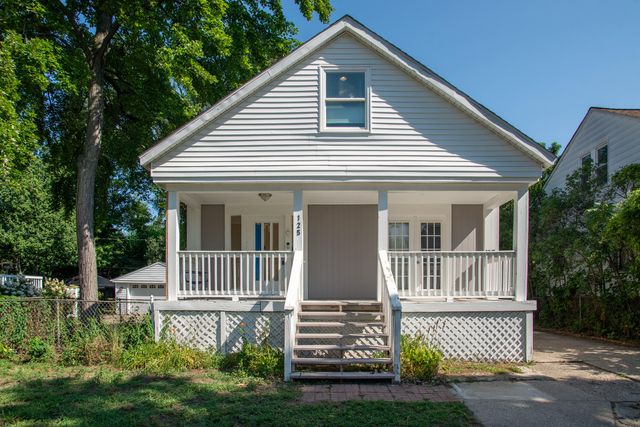 125 E Lawrence Avenue, Royal Oak City, MI 48073