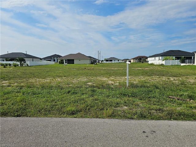 4336 NW 33rd ST, Cape Coral, FL 33993