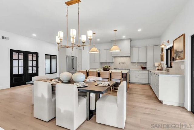 2105 Harbour Heights Rd, San Diego, CA 92109