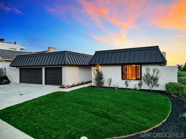 2105 Harbour Heights Rd, San Diego, CA 92109