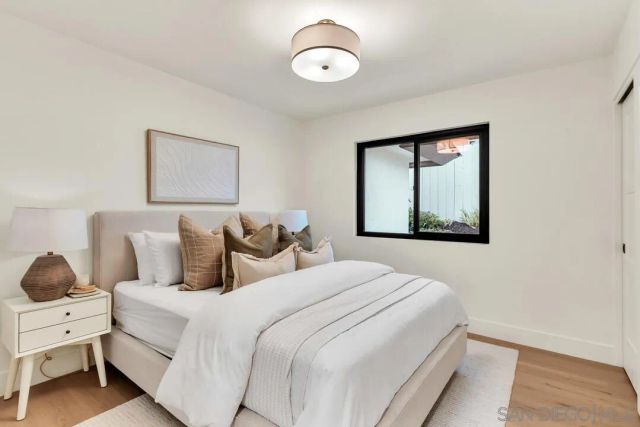 2105 Harbour Heights Rd, San Diego, CA 92109