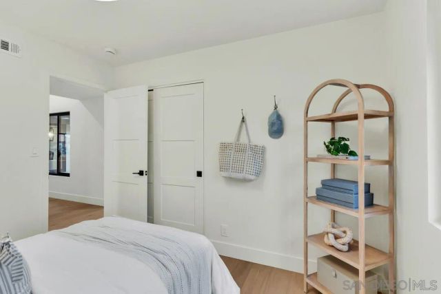 2105 Harbour Heights Rd, San Diego, CA 92109