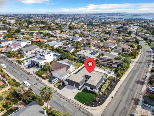2105 Harbour Heights Rd, San Diego, CA 92109