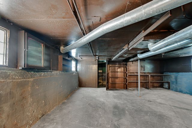 10243 S Parnell Avenue, Chicago, IL 60628