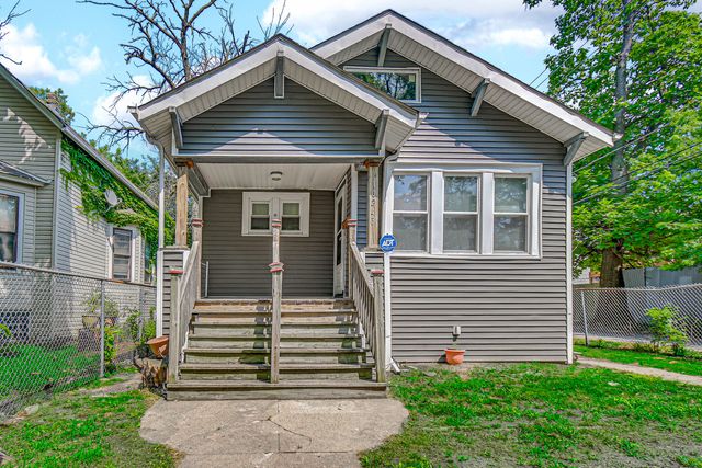 10243 S Parnell Avenue, Chicago, IL 60628