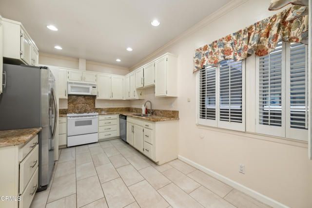 111 S Orange Grove Boulevard 309, Pasadena, CA 91105