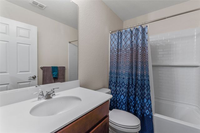 6057 Anchors Landing Pass, Fort Worth, TX 76179