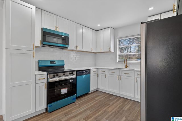 8961 GLENDALE DRIVE, Birmingham, AL 35206