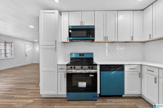 8961 GLENDALE DRIVE, Birmingham, AL 35206