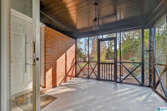 8961 GLENDALE DRIVE, Birmingham, AL 35206