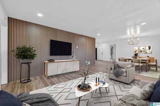 8961 GLENDALE DRIVE, Birmingham, AL 35206