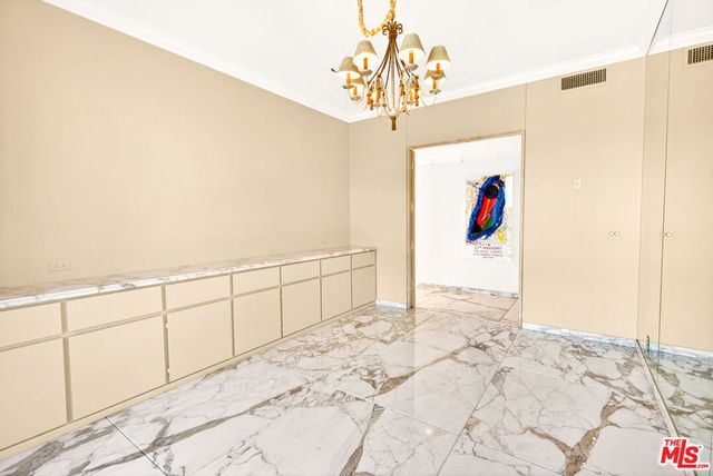 515 Ocean Avenue NPH B, Santa Monica, CA 90402