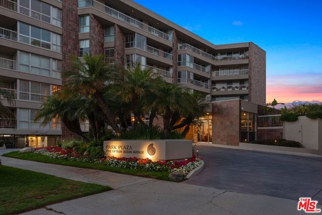 515 Ocean Avenue NPH B, Santa Monica, CA 90402
