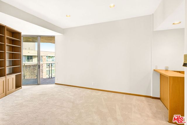 515 Ocean Avenue NPH B, Santa Monica, CA 90402