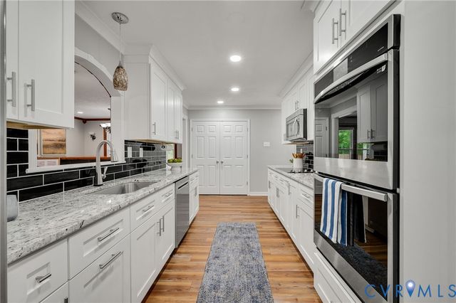 12411 Spring Run Rd, Chesterfield, VA 23832