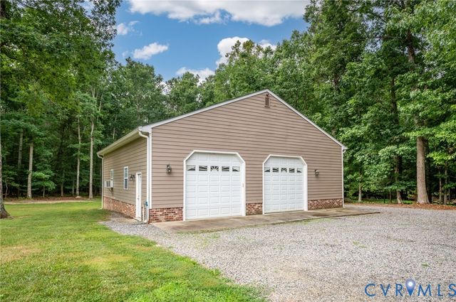 12411 Spring Run Rd, Chesterfield, VA 23832