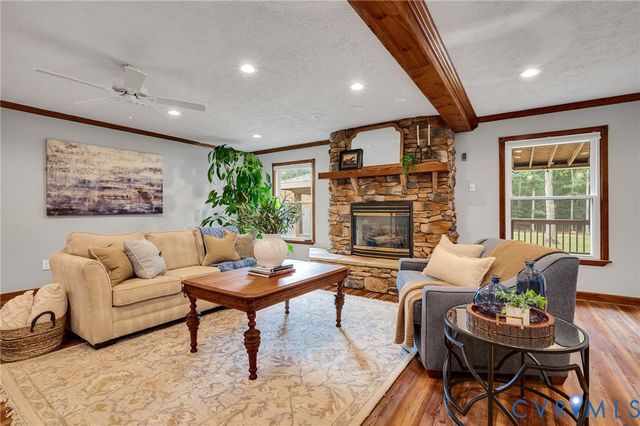 12411 Spring Run Rd, Chesterfield, VA 23832
