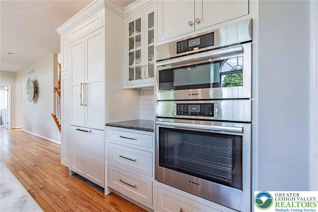 5090 Adriana Court, Upper Saucon Twp, PA 18034