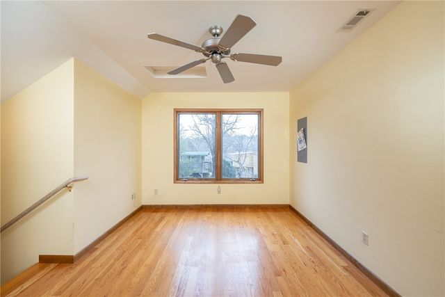 2369 N Yorkwood Drive, Fayetteville, AR 72703