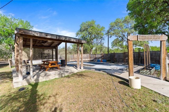 22325 County Road 1718, Mathis, TX 78368