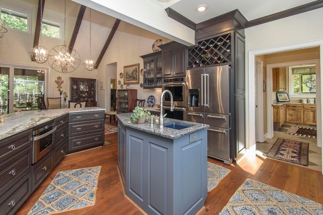 5600 Mount Tabor RD, Catawba, VA 24070