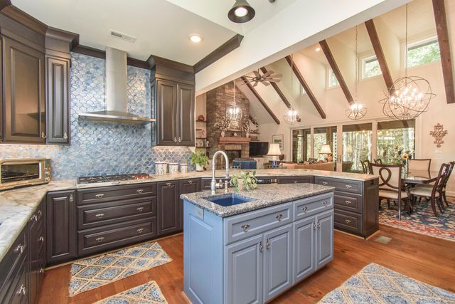 5600 Mount Tabor RD, Catawba, VA 24070