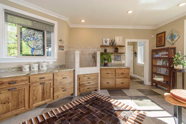 5600 Mount Tabor RD, Catawba, VA 24070