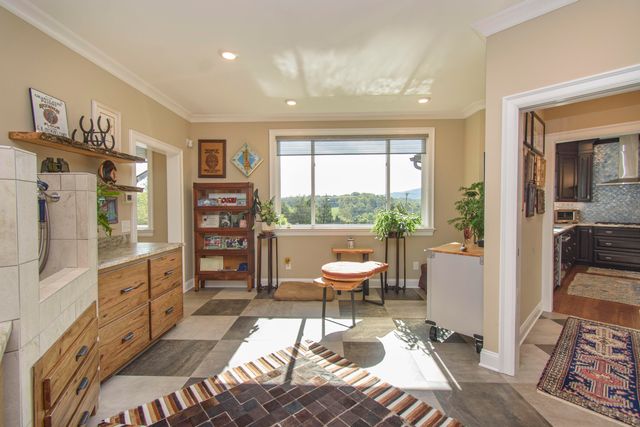 5600 Mount Tabor RD, Catawba, VA 24070