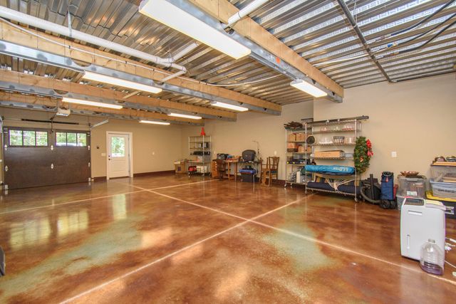 5600 Mount Tabor RD, Catawba, VA 24070