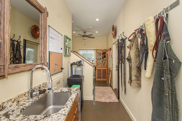 5600 Mount Tabor RD, Catawba, VA 24070