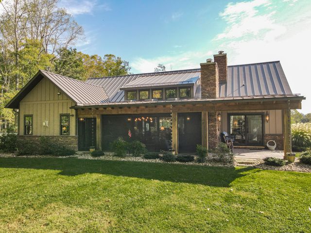 5600 Mount Tabor RD, Catawba, VA 24070