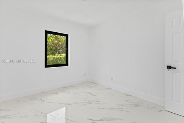 12035 SW 214th Terrace, Miami, FL 33177