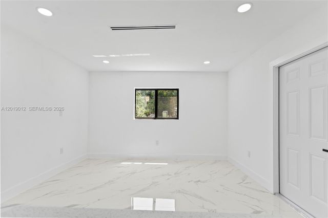12035 SW 214th Terrace, Miami, FL 33177