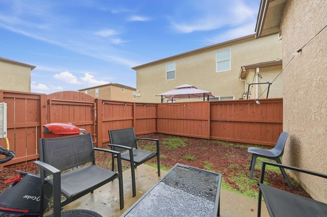 653 Mission De Oro Drive, Redding, CA 96003