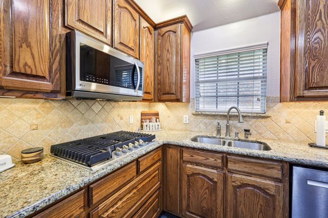 8700 Blacktail Trail, Mckinney, TX 75070