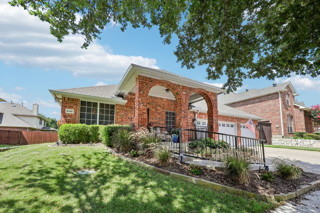 8700 Blacktail Trail, Mckinney, TX 75070