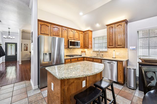 8700 Blacktail Trail, Mckinney, TX 75070