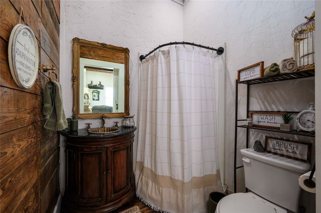 4597 W Line Road, Whitesboro, TX 76273