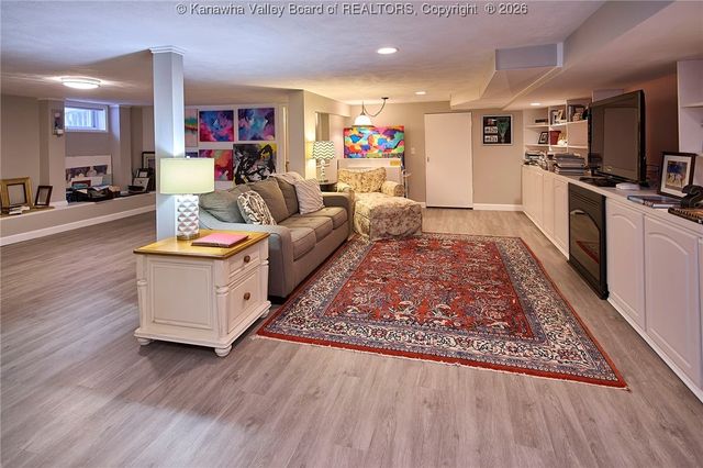 111 Beechwood Estates, Scott Depot, WV 25560