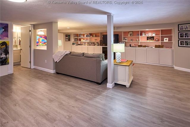 111 Beechwood Estates, Scott Depot, WV 25560