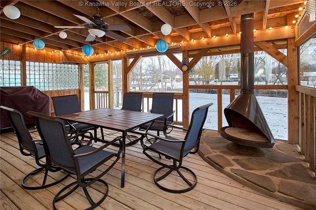 111 Beechwood Estates, Scott Depot, WV 25560