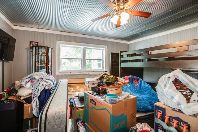9947 Old Highway 46, Bon Aqua, TN 37025