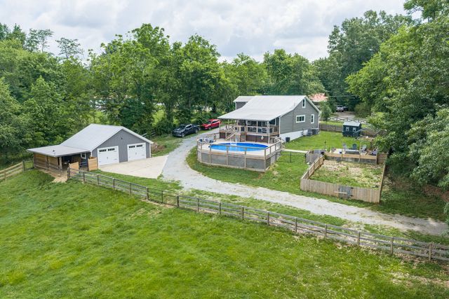 9947 Old Highway 46, Bon Aqua, TN 37025