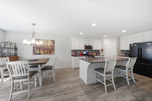 3624 N 32nd Street, Broken Arrow, OK 74014