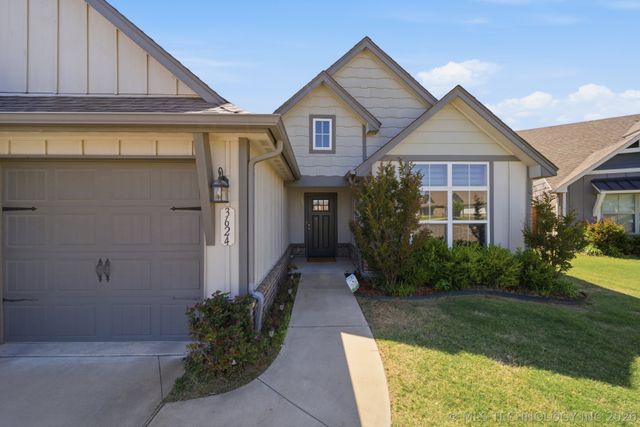 3624 N 32nd Street, Broken Arrow, OK 74014