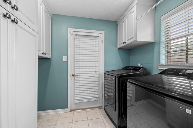 10014 Sweet Gum Lane, Baytown, TX 77521
