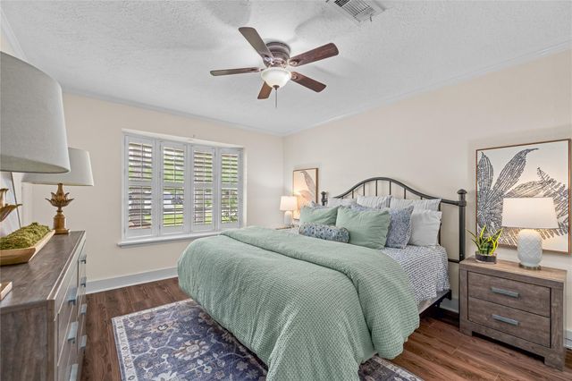 10014 Sweet Gum Lane, Baytown, TX 77521