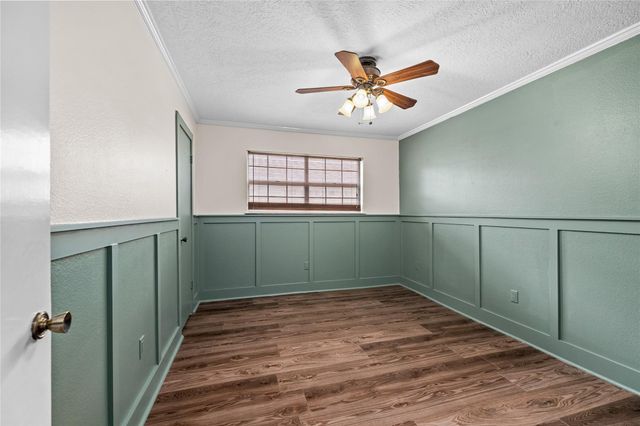 10014 Sweet Gum Lane, Baytown, TX 77521